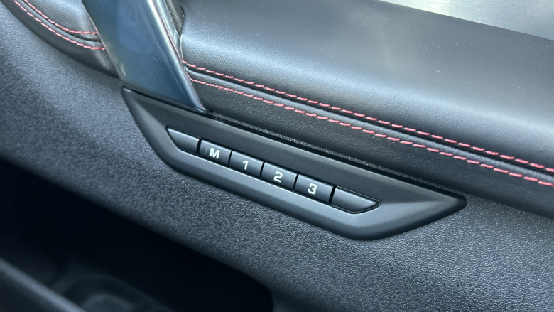 Land Rover Discovery Sport 1.5 P300e R-Dynamic HSE 5dr Auto [5 Seat] Station Wagon